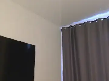 Stripchat Watch Live Sex Cams of LionEdwin