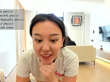 Stripchat Best Webcam of daily_love18