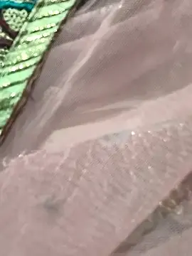 Stripchat Free Porn Cam of Desi_seductress