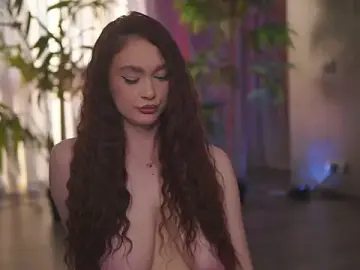 Stripchat Free Live Porn of HotBustyBabeX