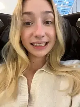 Stripchat Watch Live Sex Cams of Lia__Love