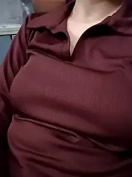 Stripchat Free Live Porn of Aachal_7