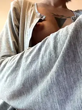 Stripchat Sex Cam of kikidoll