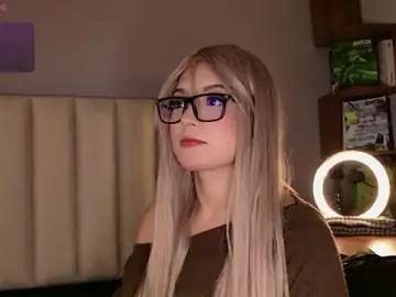 Stripchat Live Sex of Megan_mooree_