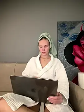 Stripchat Live Porn of MariaTull