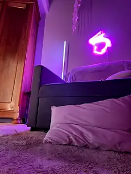 Stripchat Adult Webcam of Mia_Railey