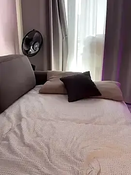 Stripchat Free Porn Cam of so_cutes