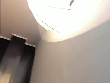 Stripchat Adult Video Chat of Naomii_Viper