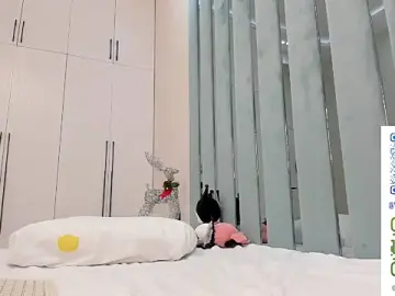 Stripchat Live Sex of VivianMiller_