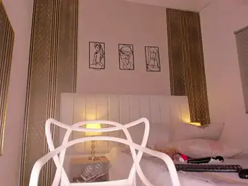 Stripchat Sex Cam of zoe_sky_