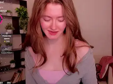 Stripchat Live Sex Cam of KateCuddle