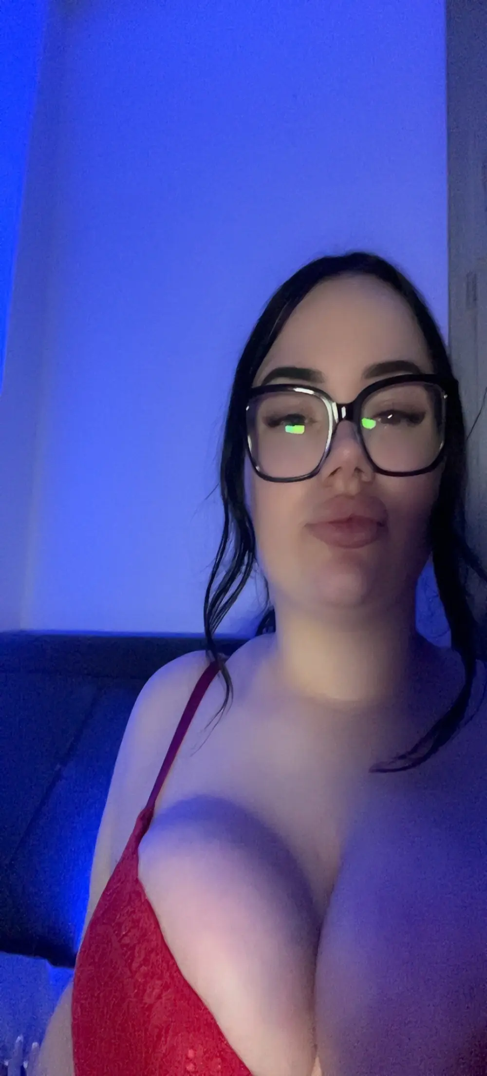 Shellybttn_