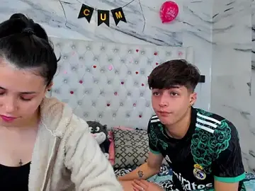 Stripchat Best live sex cam show of Ari_and_Storm