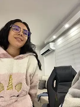Stripchat Sex Cam of GiiirlPower
