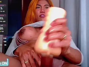 Stripchat Adult Video Chat of TastyTrap_18