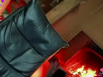 Stripchat Live Sex Cam of sassymarylou