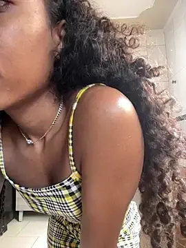 Stripchat Live Porn of LorenaSirena