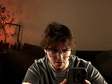 Stripchat Sex Cam of Nathon_