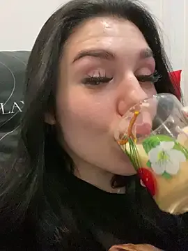 Stripchat Live Sex of MaeveMoon