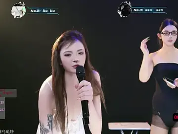 Stripchat Nude Webcam of MHe-002