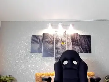 Stripchat Live Sex Cam of Colt_Perci