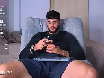 Stripchat Watch Live Sex Cams of Colt_Perci