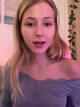 Stripchat Live Sex of LunaRase